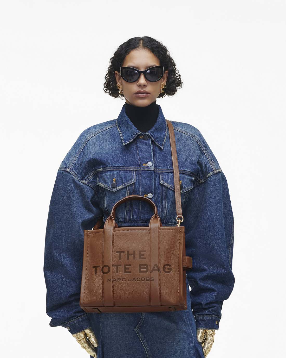 Marc Jacobs Trusted - The Leather Medium Tote Bag Argan Oil