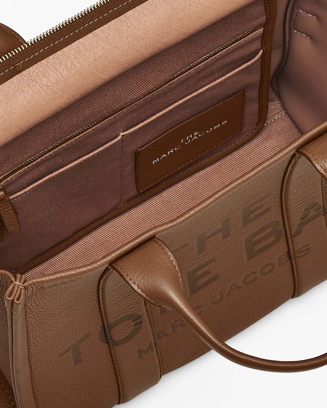 Marc Jacobs Trusted - The Leather Medium Tote Bag Argan Oil