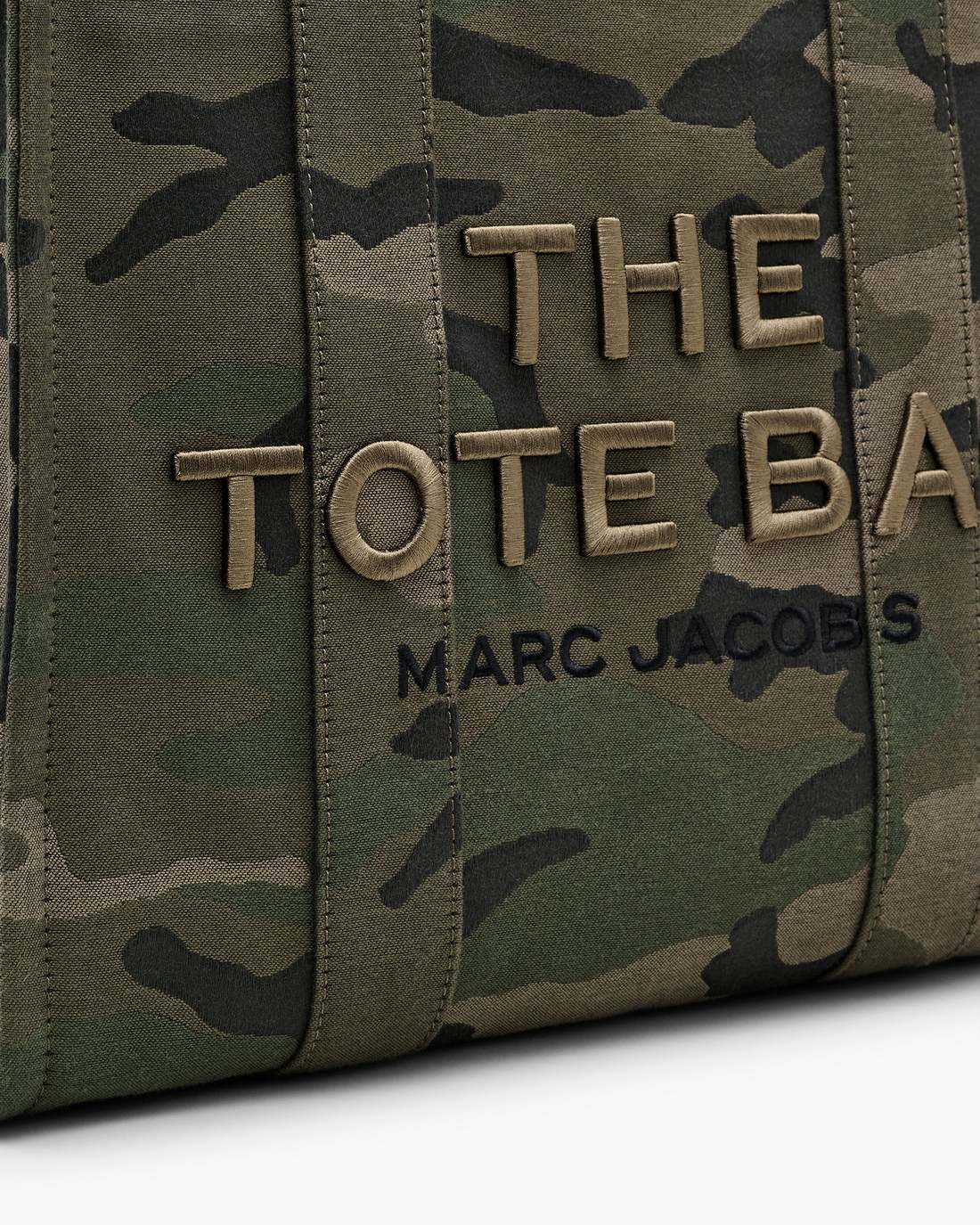 Marc Jacobs Everyday - The Camo Jacquard Large Tote Bag Camo Multi