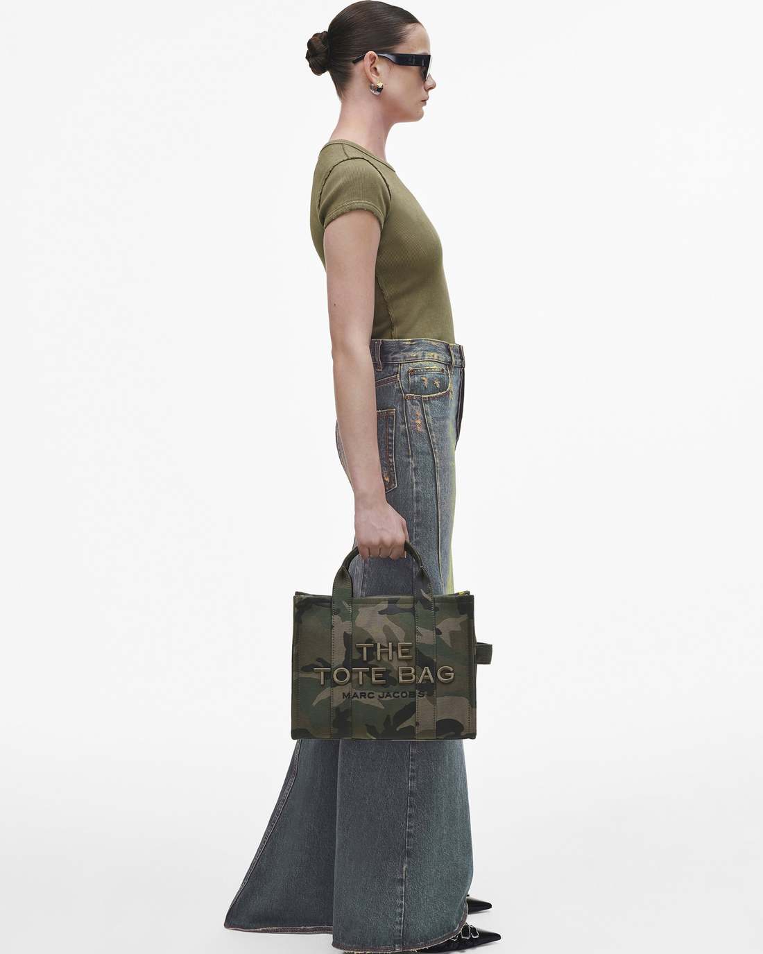 Marc Jacobs Best Price - The Camo Jacquard Medium Tote Bag Camo Multi