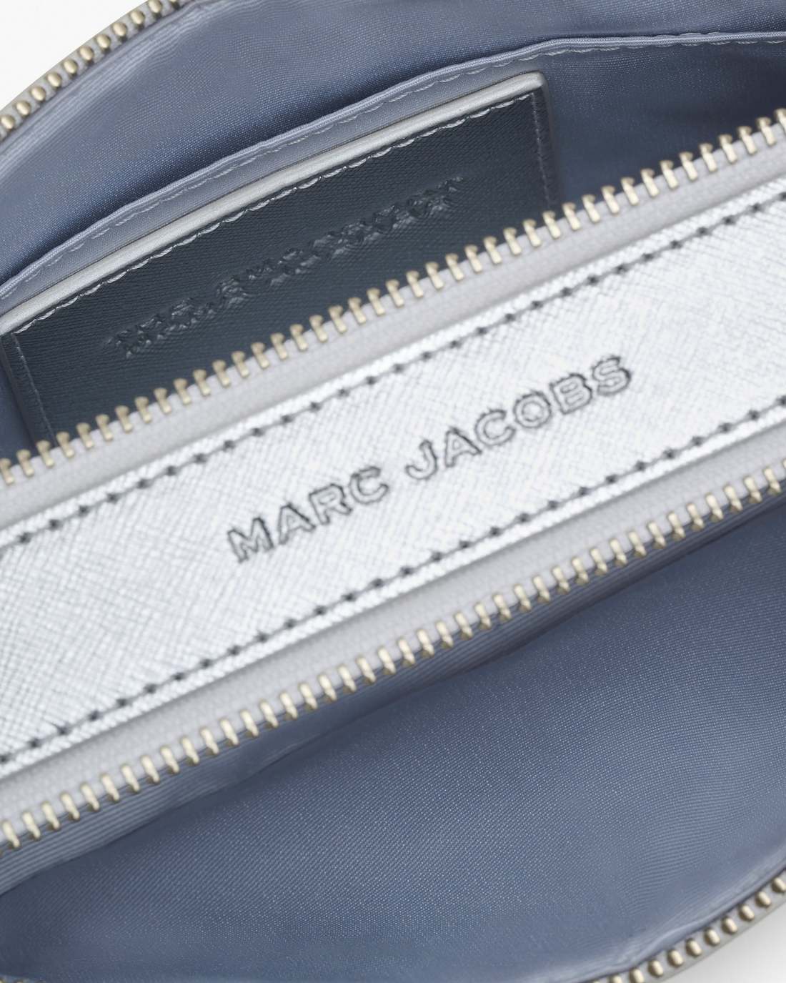 Marc Jacobs Signature - The Metallic Snapshot Dtm Silver