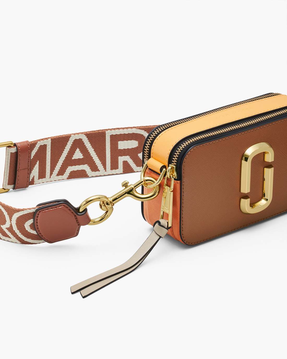 Marc Jacobs Featured - The Snapshot Argan Oil Multi