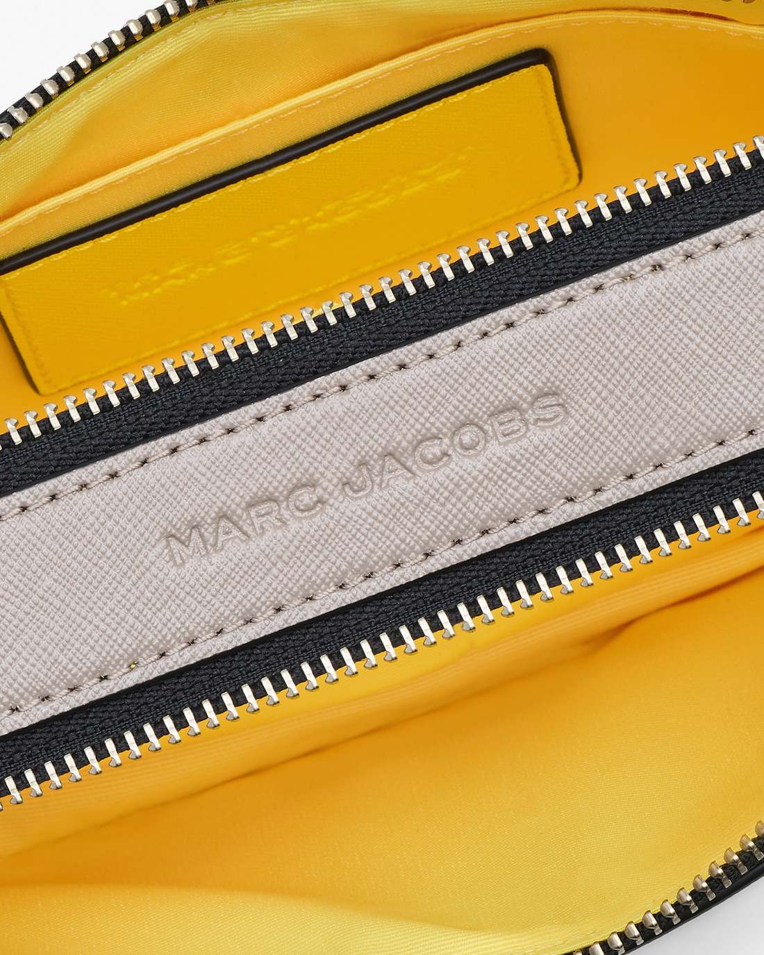 Marc Jacobs Popular - The Snapshot Daisy Yellow
