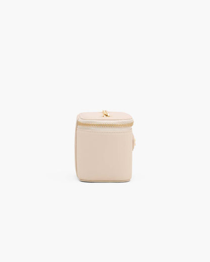 Marc Jacobs Special Offer - The Everyday Mini Vanity Bag Cloud White