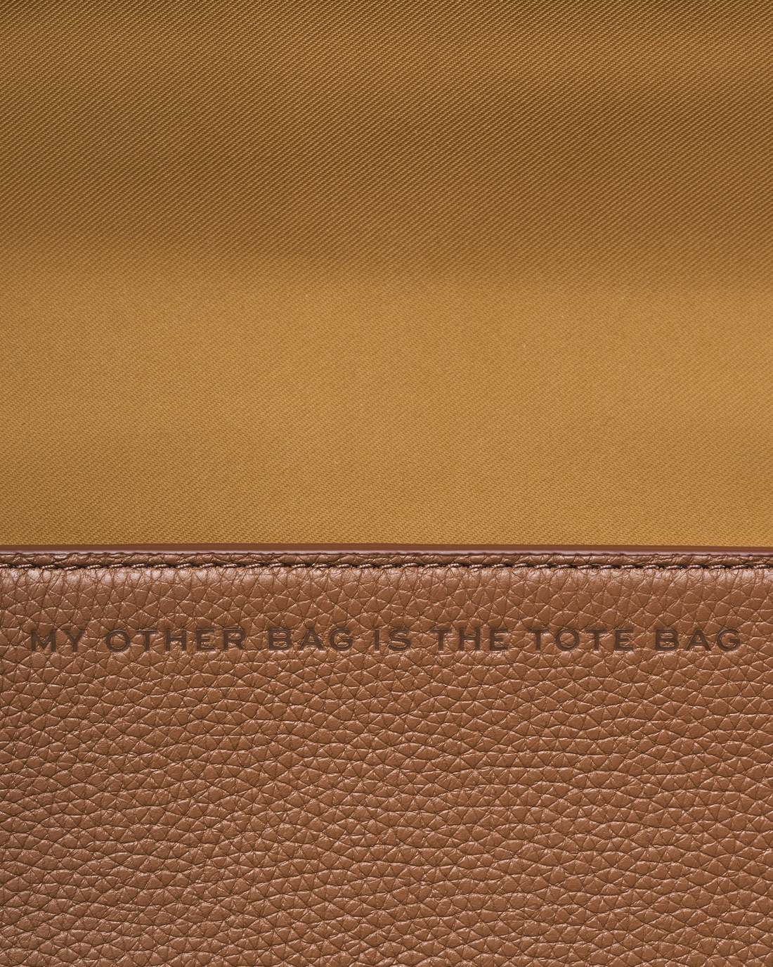 Marc Jacobs Smart Buy - The Leather Mini Bag Argan Oil