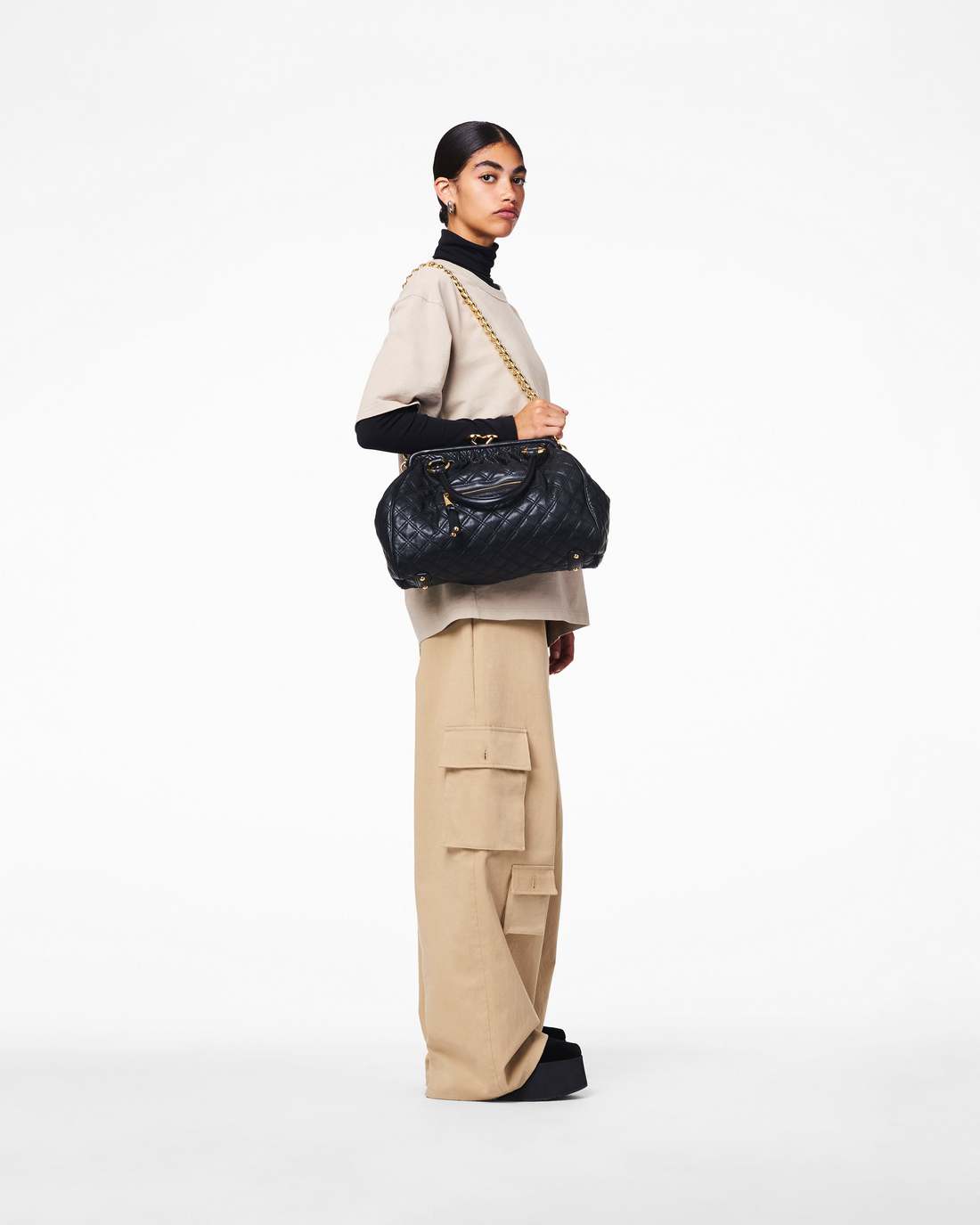 Marc Jacobs Deals - Re-Edition Quilted Leather Stam Bag Black