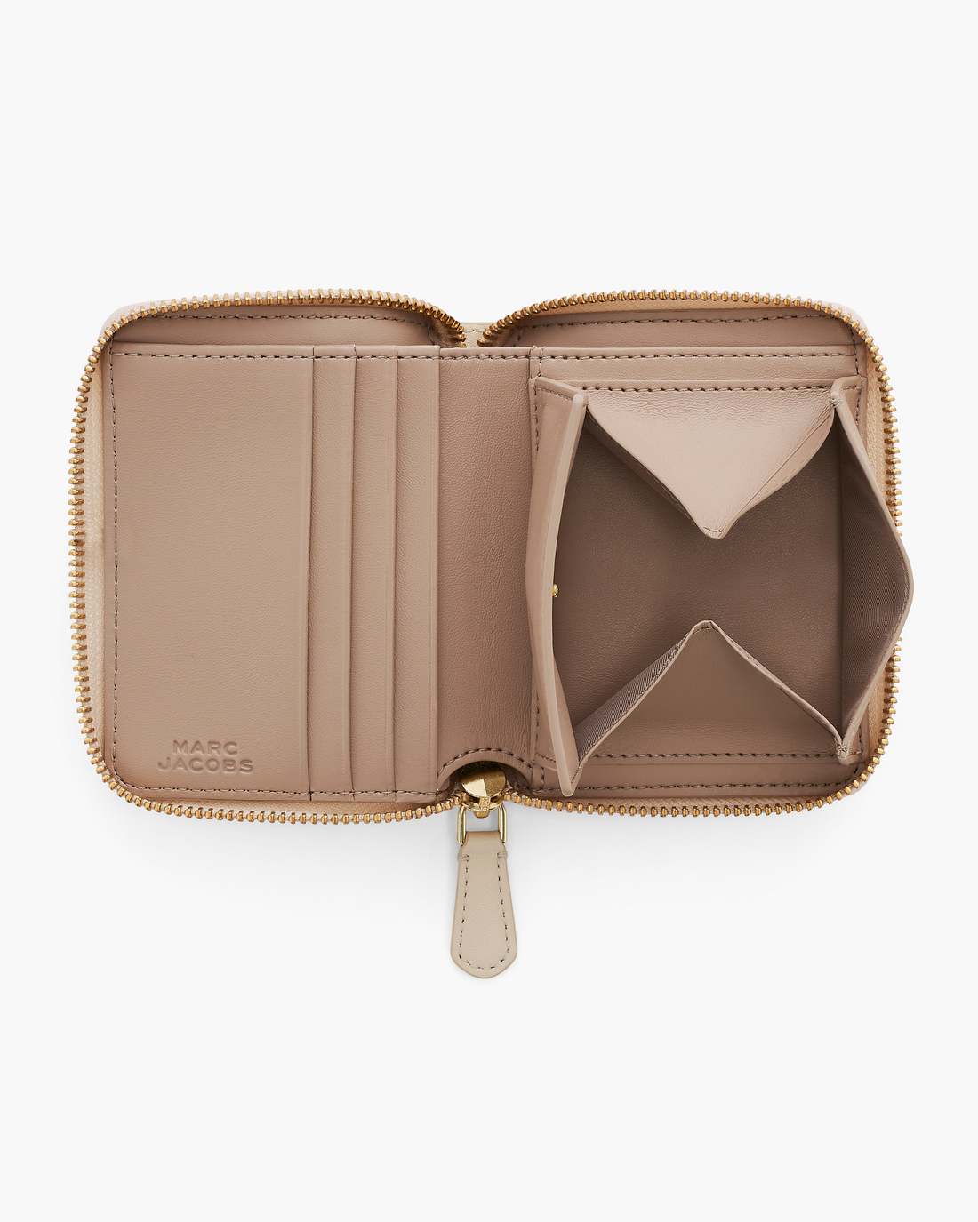 Marc Jacobs Smart Buy - The Everyday Slim Compact Wallet Cloud White