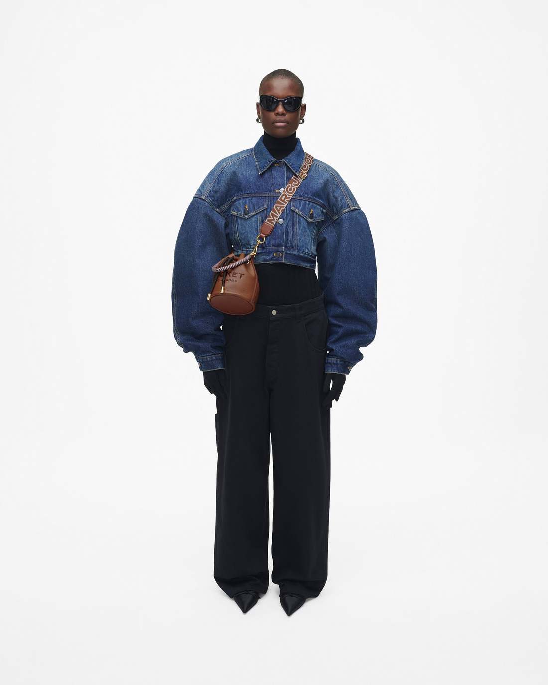 Marc Jacobs Hot Sale - The Thin Outline Logo Webbing Strap Argan Oil Multi