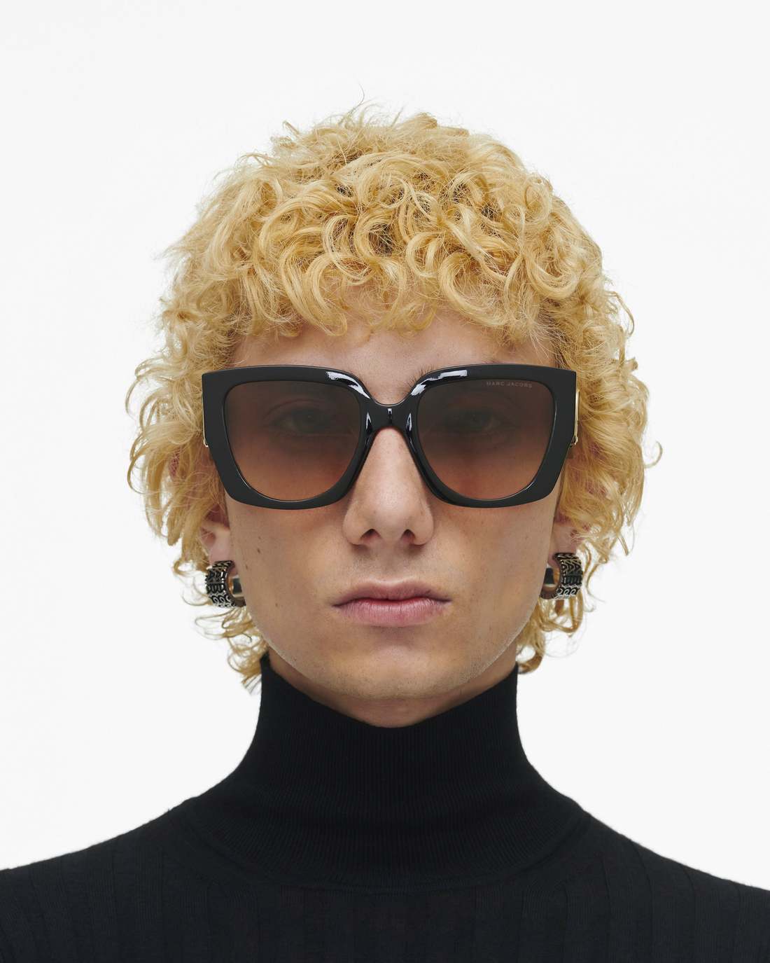 Marc Jacobs Best Price - The J Marc Square Cutout Sunglasses Black