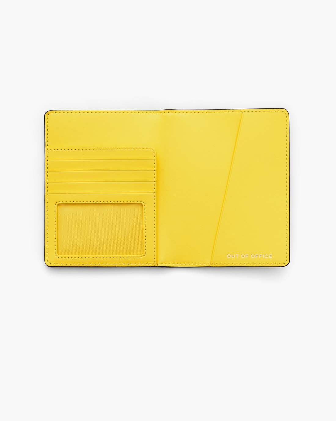 Marc Jacobs Recommended - The City Passport Case Hawaii