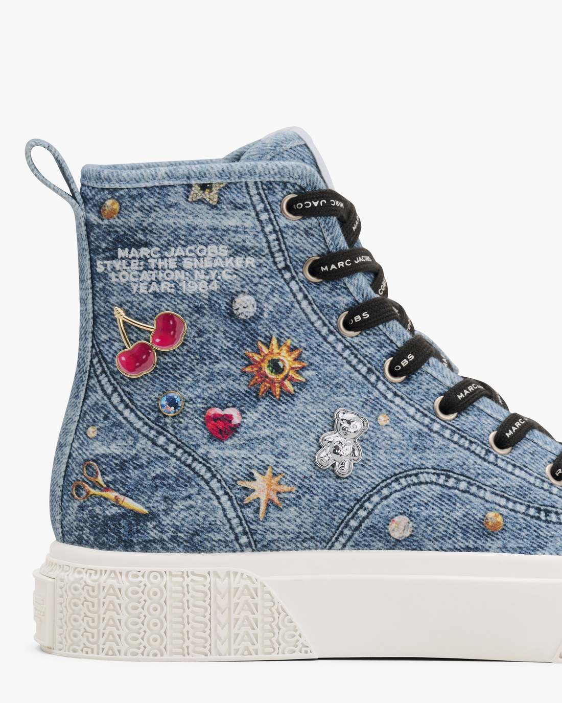 Marc Jacobs Essential - The Trinket Charm High Top Sneaker Medium Wash Multi